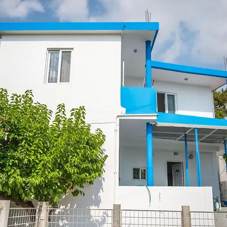 Casa de hóspedes Anthoula 2*